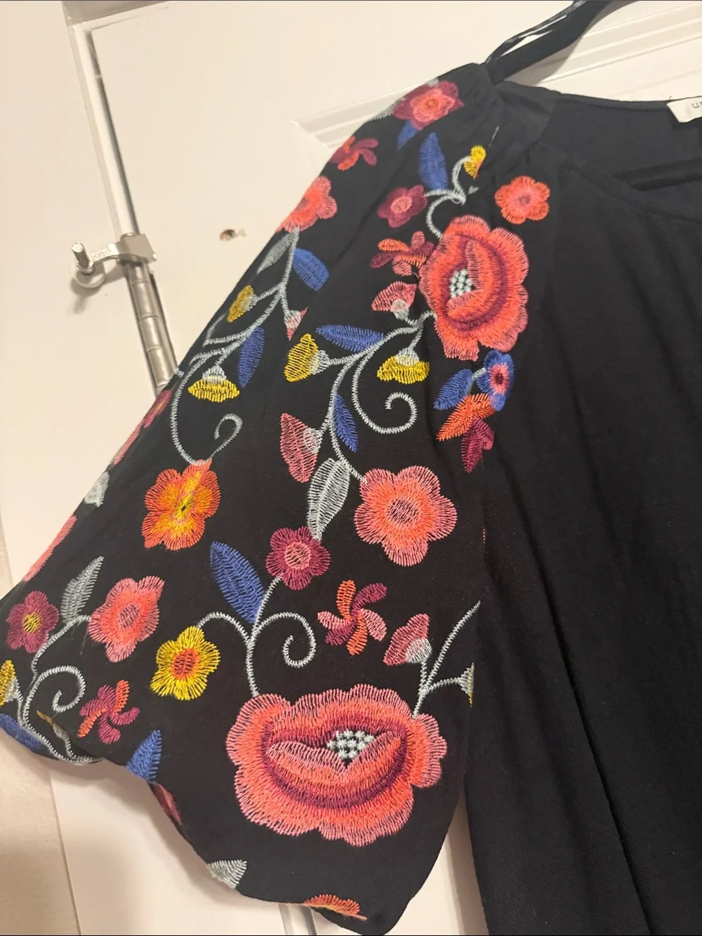 Umgee Black Embroidered Sleeve Top - Picture 5 of 8